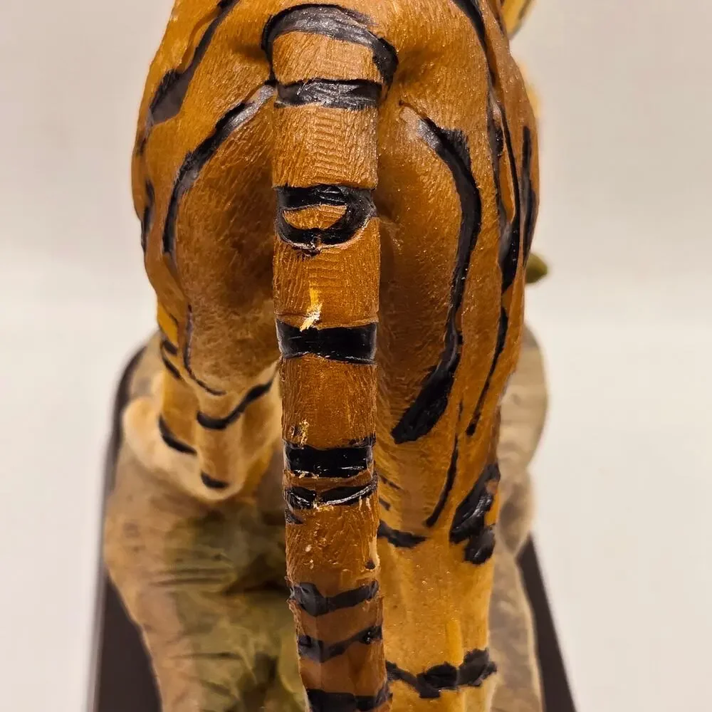 VINTAGE “THE MIRELLA COLLECTION” BENGAL TIGER STATUE – SLATE ROCK ON WOOD BASE